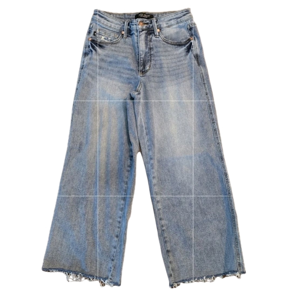 Judy Blue Wide Leg Crop Jeans Size 7/28 Blue Mid Rise Raw Hem JB88903 Stretch
